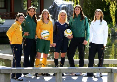 07女足世界杯澳大利亚女足主客场球衣