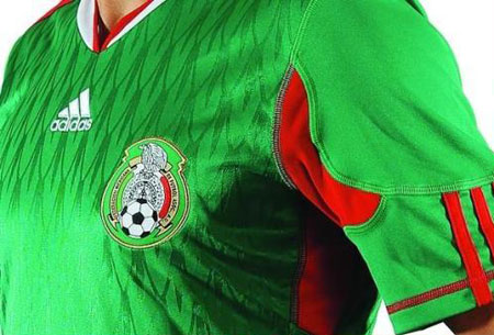 墨西哥国家队2010世界杯主场球衣 © kitstown.com 球衫堂