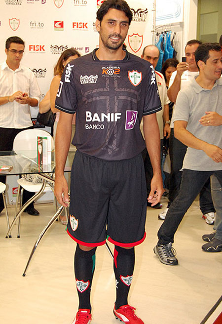 葡萄牙人2010赛季第二客场球衣正式发布 © kitstown.com 球衫堂