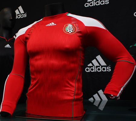 墨西哥国家队2010世界杯客场球衣 © kitstown.com 球衫堂