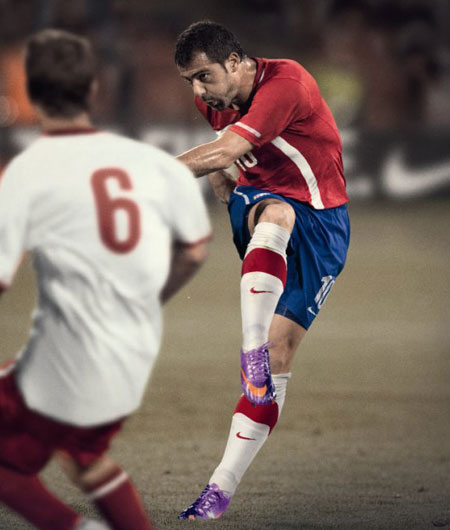 塞尔维亚国家队2010世界杯主场球衣 © kitstown.com 球衫堂