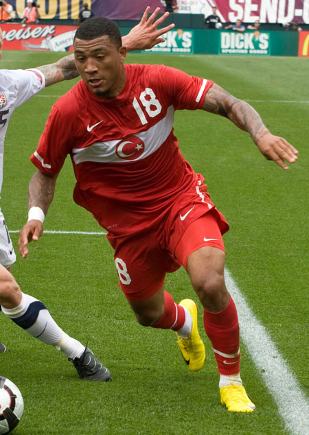 土耳其国家队2010-11赛季主场球衣 © kitstown.com 球衫堂