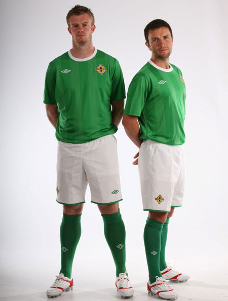 北爱尔兰国家队2010-12赛季主场球衣 © kitstown.com 球衫堂