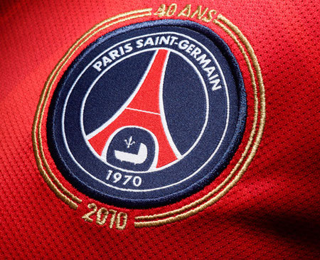 巴黎圣日耳曼2010-11赛季主场球衣 © kitstown.com 球衫堂