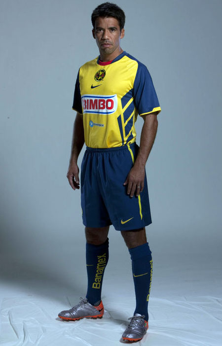 墨西哥美洲2010-11赛季主客场球衣 © kitstown.com 球衫堂