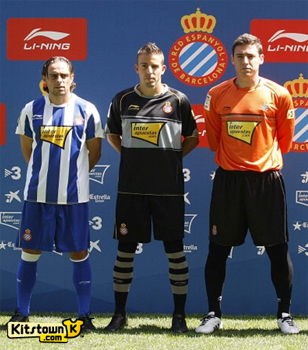 西班牙人2010-11赛季主客场球衣 © kitstown.com 球衫堂