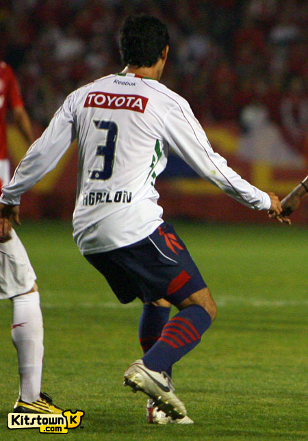 瓜达拉哈拉2010-11赛季客场球衣 © kitstown.com 球衫堂