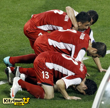 叙利亚国家队2011亚洲杯主场球衣 © kitstown.com 球衫堂