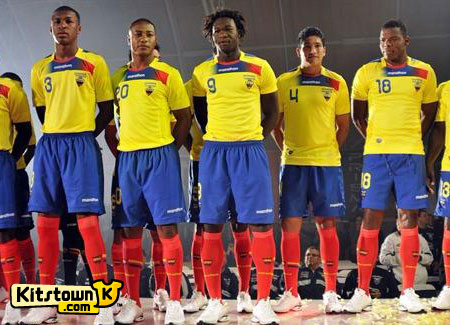 厄瓜多尔国家队2011美洲杯主客场球衣 © kitstown.com 球衫堂