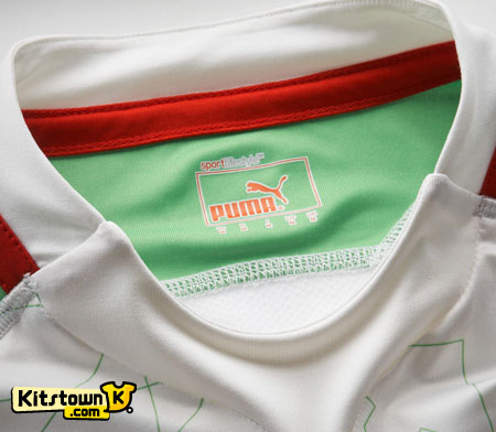 阿尔及利亚国家队2012-13赛季主场球衣 © kitstown.com 球衫堂