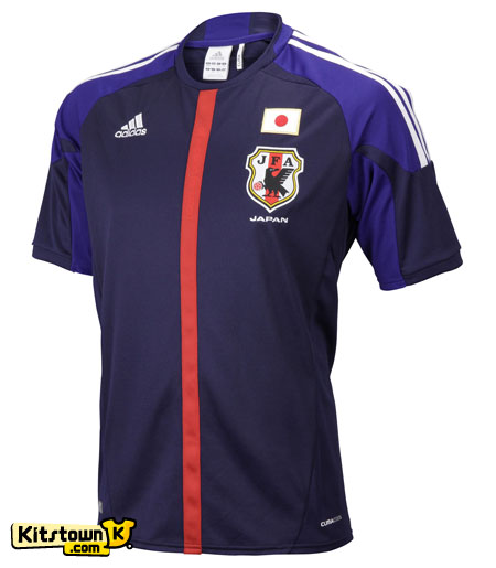 日本国家队2012-13赛季主场球衣 © kitstown.com 球衫堂