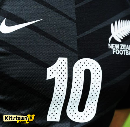 新西兰国家队2012-13赛季客场球衣 © kitstown.com 球衫堂