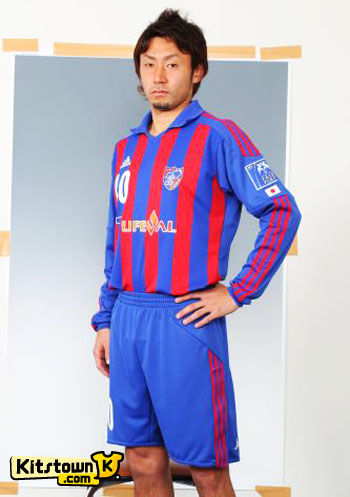 东京FC 2012赛季亚冠联赛主客场球衣 © kitstown.com 球衫堂