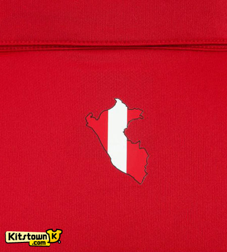 秘鲁国家队2012-13赛季客场球衣 © kitstown.com 球衫堂
