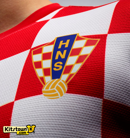 克罗地亚国家队2012-13赛季主场球衣 © kitstown.com 球衫堂