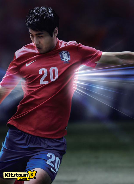 韩国国家队2012-13赛季主场球衣 © kitstown.com 球衫堂