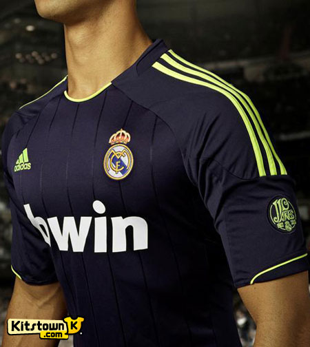 皇家马德里2012-13赛季客场球衣 © kitstown.com 球衫堂