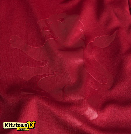 阿斯顿维拉2012-13赛季主场球衣 © kitstown.com 球衫堂