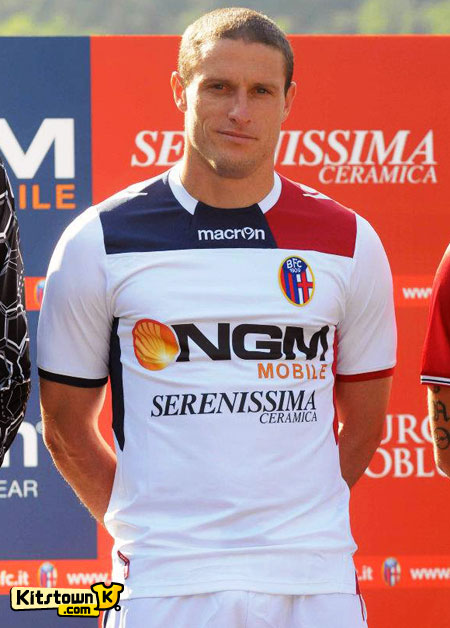 博洛尼亚2012-13赛季主客场球衣 © kitstown.com 球衫堂