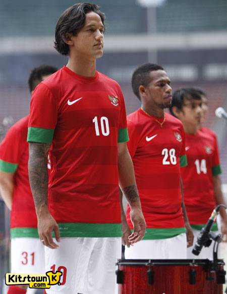印度尼西亚国家队2012-13赛季主客场球衣 © kitstown.com 球衫堂