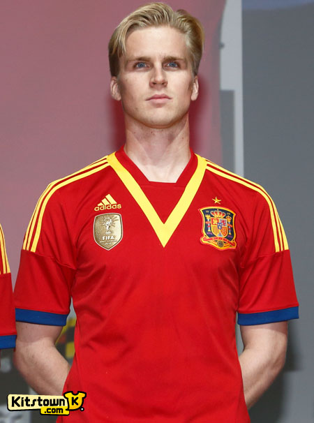 西班牙国家队2013联合会杯主场球衣 © kitstown.com 球衫堂