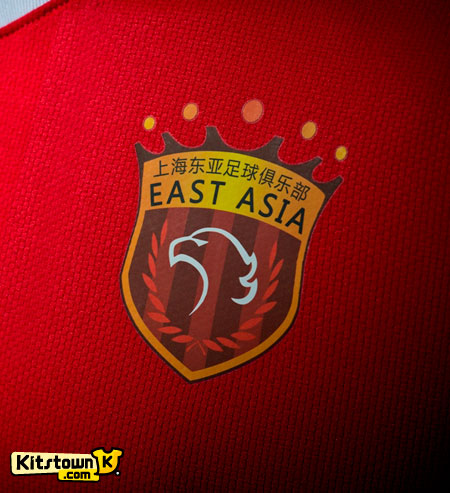 上海上港2013赛季主场球衣 © kitstown.com 球衫堂
