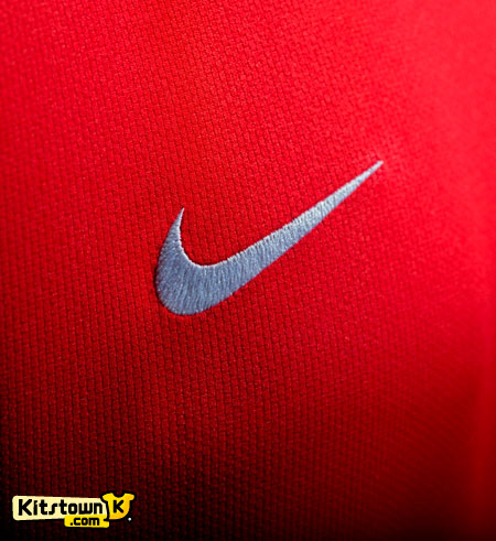 上海上港2013赛季主场球衣 © kitstown.com 球衫堂
