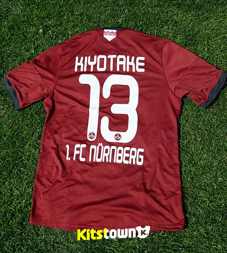 纽伦堡2013-14赛季主场球衣 © kitstown.com 球衫堂