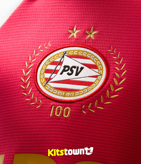 埃因霍温2013-14赛季百年庆典主场球衣 © kitstown.com 球衫堂