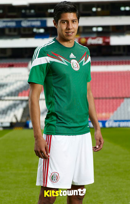 墨西哥国家队2014世界杯主场球衣 © kitstown.com 球衫堂