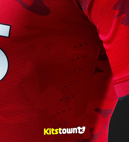 浦和红钻2014赛季主客场球衣 © kitstown.com 球衫堂