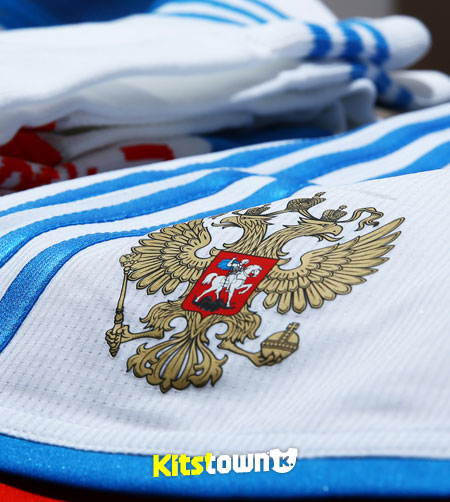 俄罗斯国家队2014世界杯客场球衣 © kitstown.com 球衫堂