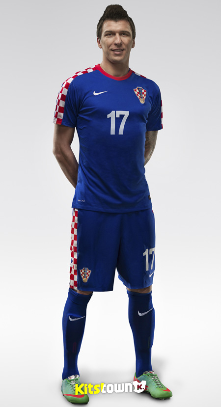 克罗地亚国家队2014世界杯客场球衣 © kitstown.com 球衫堂