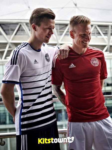 丹麦国家队2014-15赛季客场球衣 © kitstown.com 球衫堂