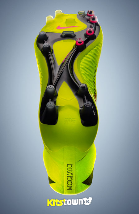耐克推出颠覆足球的全新Magista战靴 © kitstown.com 球衫堂