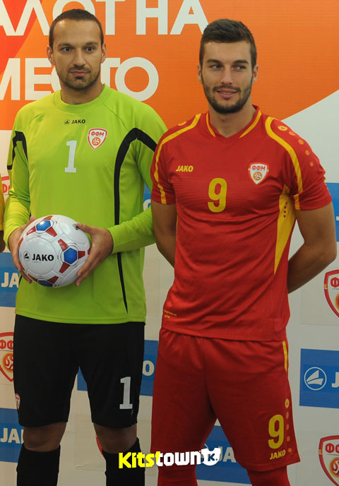 马其顿国家队2014-16赛季主客场球衣 © kitstown.com 球衫堂