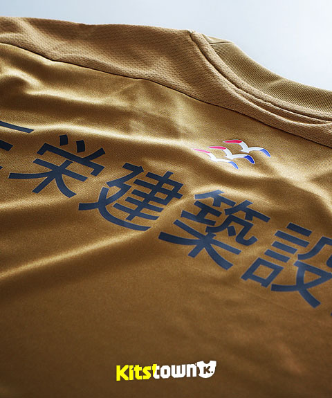 横滨水手2015赛季主客场球衣 © kitstown.com 球衫堂