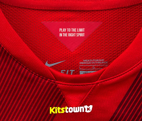 浦和红钻2015赛季主客场球衣 © kitstown.com 球衫堂