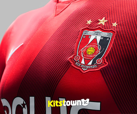 浦和红钻2015赛季主客场球衣 © kitstown.com 球衫堂