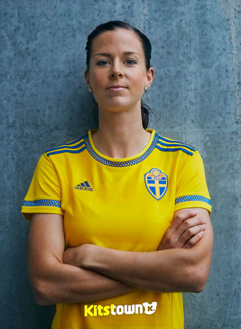 瑞典女足国家队2015世界杯主客场球衣 © kitstown.com 球衫堂