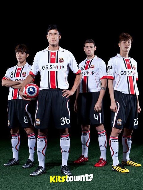 首尔FC 2015赛季客场球衣 © kitstown.com 球衫堂