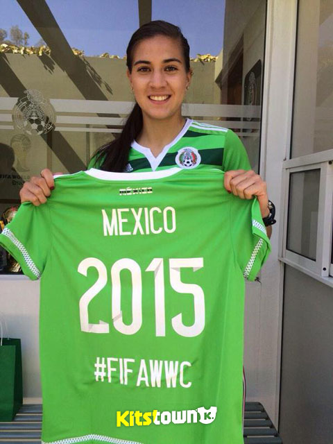 墨西哥女足国家队2015世界杯主场球衣 © kitstown.com 球衫堂