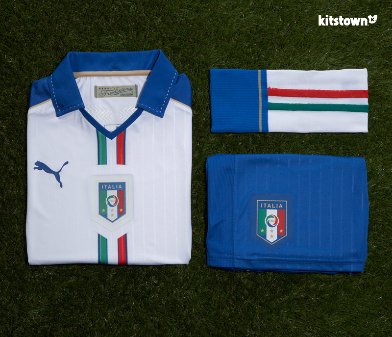 意大利国家队2016欧洲杯预场球衣 © kitstown.com 球衫堂