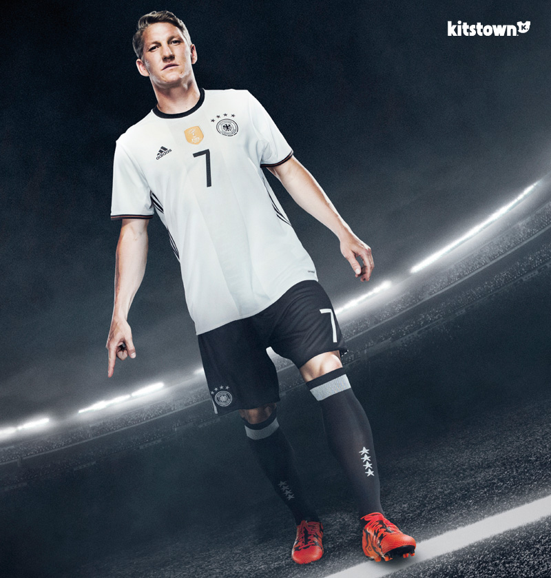 德国国家队2016欧洲杯主场球衣 © kitstown.com 球衫堂
