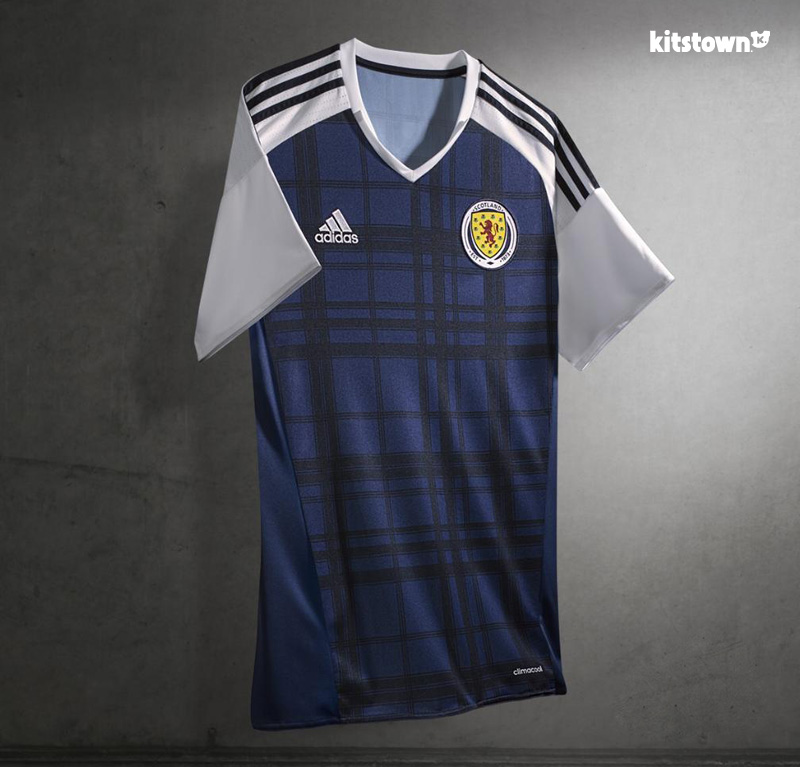 苏格兰代表队2016-17赛季主客场球衣 © kitstown.com 球衫堂