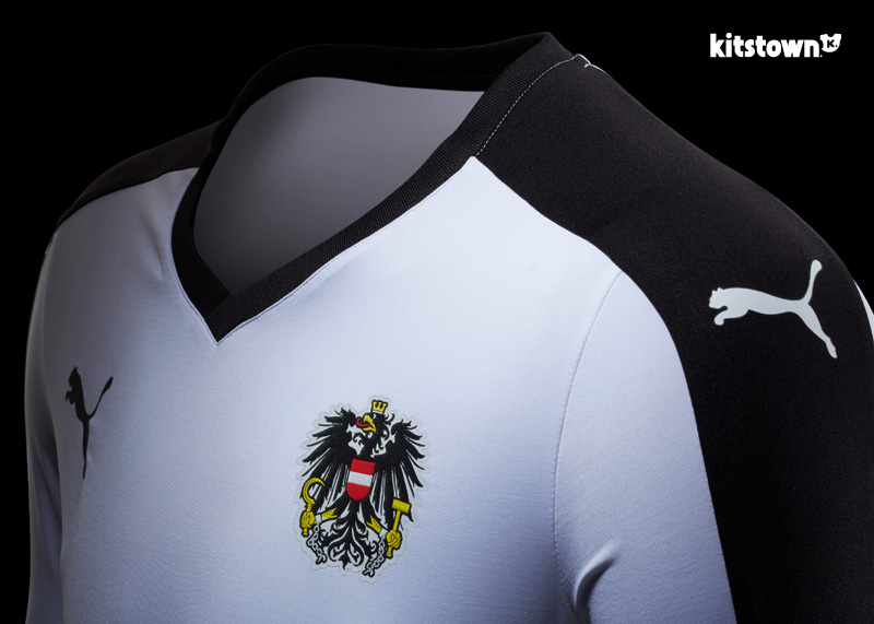 奥地利国家队2016欧洲杯客场球衣 © kitstown.com 球衫堂