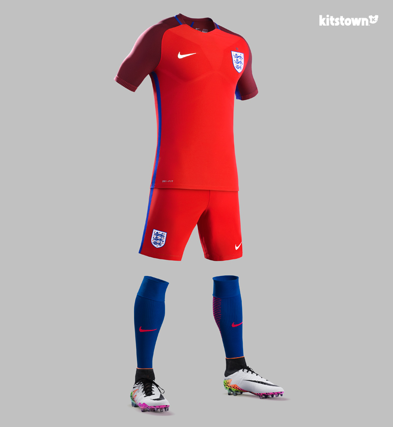 英格兰国家队2016欧洲杯主客场球衣 © kitstown.com 球衫堂