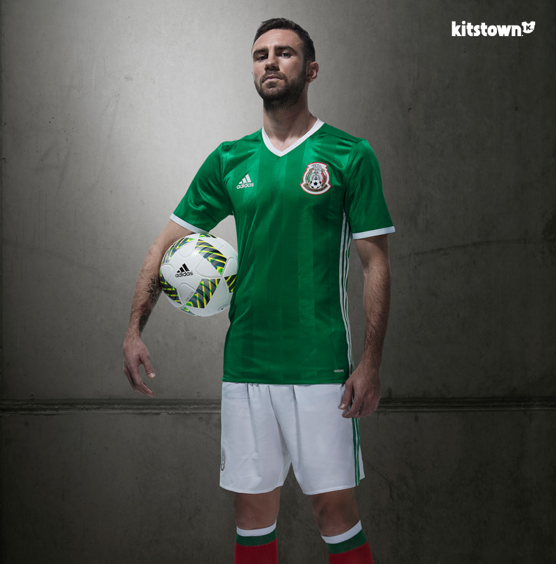 墨西哥国家队2016-17赛季主场球衣 © kitstown.com 球衫堂