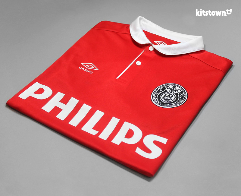 埃因霍温推出PSV-PHILIPS纪念球衣 © kitstown.com 球衫堂