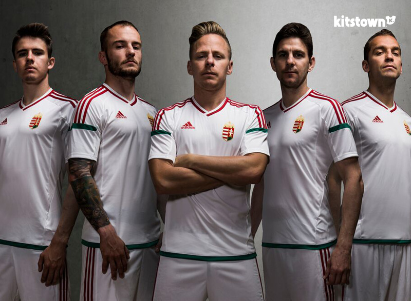 匈牙利国家队2016欧洲杯主客场球衣 © kitstown.com 球衫堂